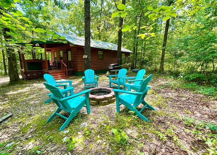 Broken Bow Cabin With Hot Tub, Near Hiking And Fishing